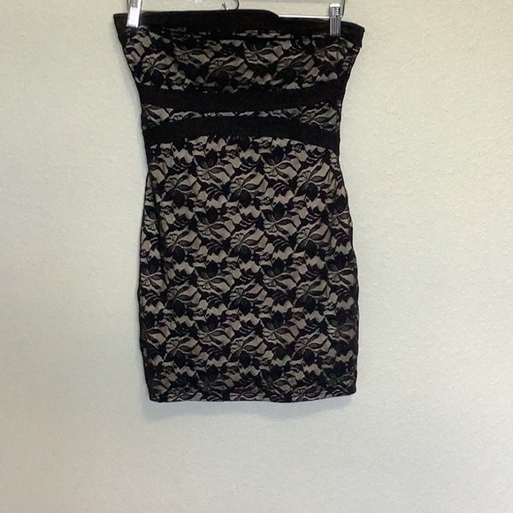 Guess Dresses & Skirts - Guess Black and Cream Lace Mini Dress
